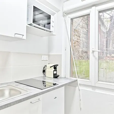 Charming Little Studio In - Ii * Аньер-сюр-Сен