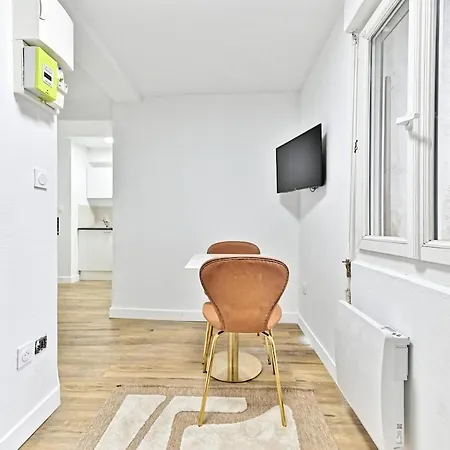 Charming Little Studio In - Ii Аньер-сюр-Сен