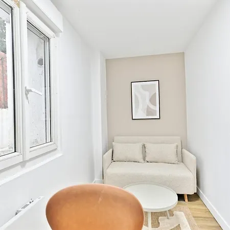 Апартаменты Charming Little Studio In - Ii Аньер-сюр-Сен